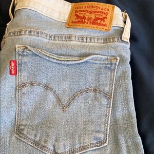 Levi’s Mx color women’s size 28